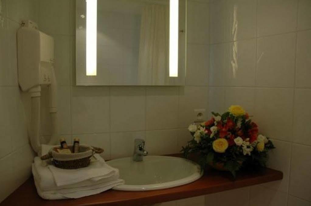 Hotel Restaurant Notre Dame Агно Экстерьер фото
